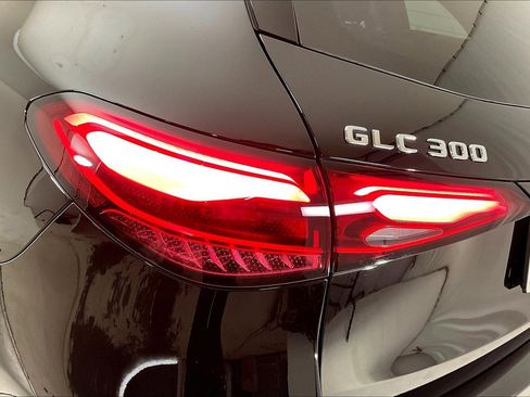 Certified 2026 Mercedes-Benz GLC 300 4MATIC image 23