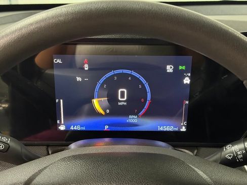 Used 2025 Chevrolet TrailBlazer LT FWD image 37