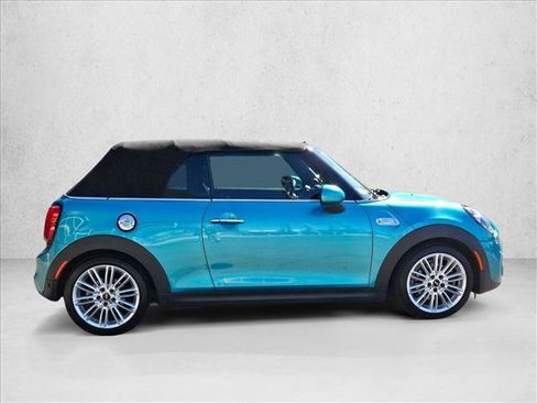 Used 2019 MINI Cooper S w/ Premium Package FWD image 4