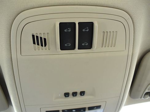 Used 2016 Buick Regal Premium w/ Driver Confidence Package #1 image 13