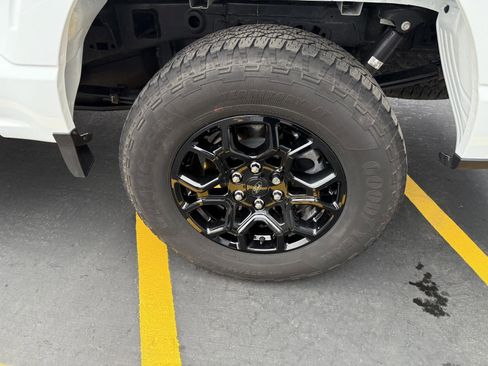 Used 2024 Ford F150 XLT w/ Tow/Haul Package image 12