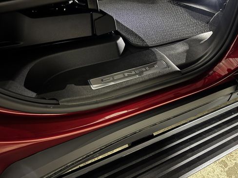 New 2026 GMC Yukon Denali w/ Sun & Power Step Package image 66