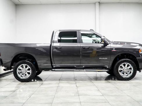 Used 2023 RAM 2500 Laramie AWD/4WD image 6