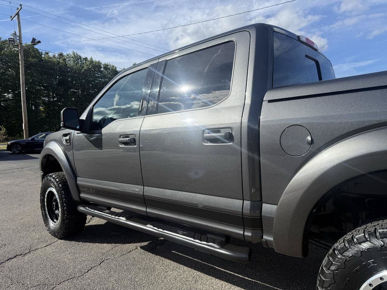 Used 2016 Ford F150 Lariat w/ Equipment Group 502A Luxury AWD/4WD image 14