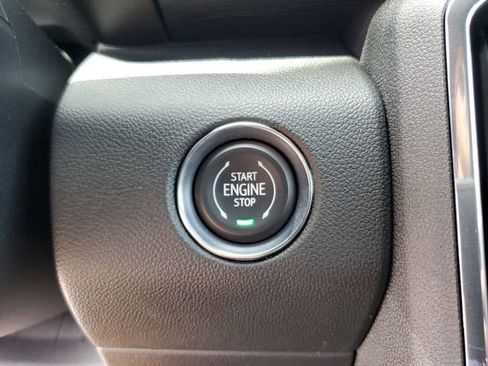 New 2026 GMC Acadia Elevation w/ Elevation Premium Package FWD image 24
