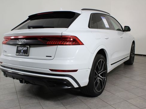 Used 2021 Audi Q8 Premium Plus w/ Premium Plus Package image 9