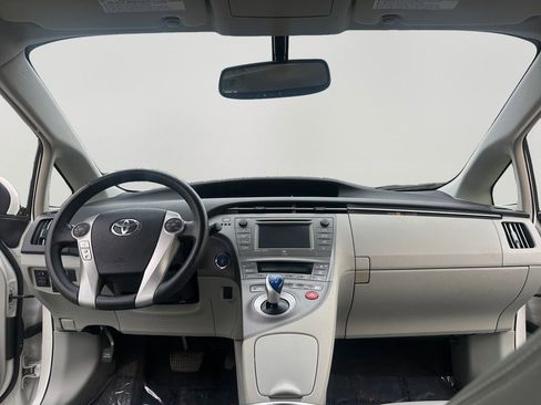 Used 2015 Toyota Prius Two image 10