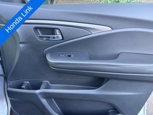 Used 2024 Honda Ridgeline Sport image 21