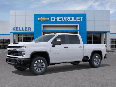 New 2026 Chevrolet Silverado 2500 Custom image 2