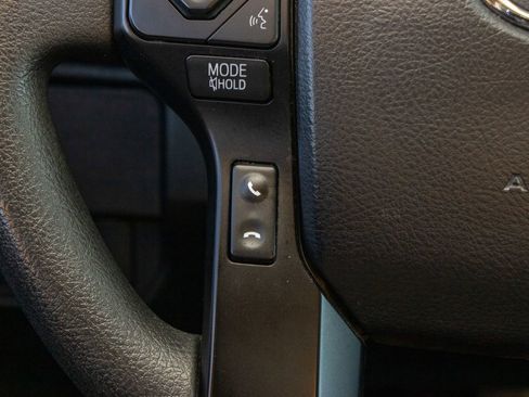 Used 2021 Toyota Tacoma SR w/ SR Convenience Package image 29