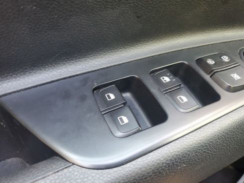 Used 2023 Kia Rio S FWD image 24