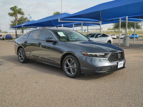 Used 2024 Honda Accord EX-L image 3
