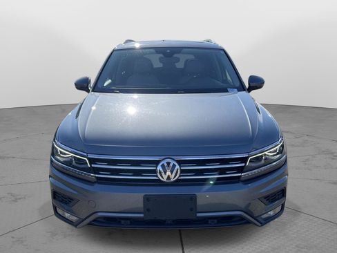 Used 2018 Volkswagen Tiguan SEL Premium AWD/4WD image 22