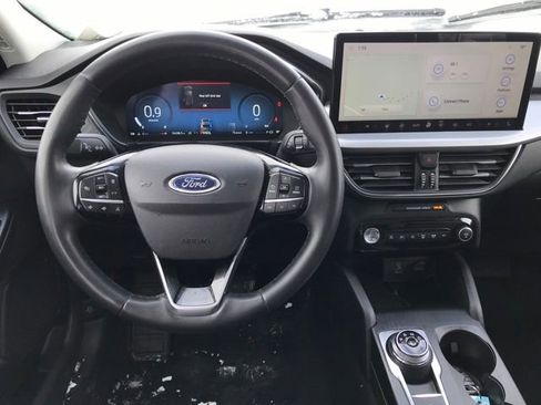 Used 2023 Ford Escape Platinum AWD/4WD image 7