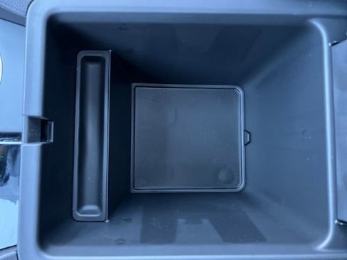 Certified 2025 Honda Pilot Black Edition image 29