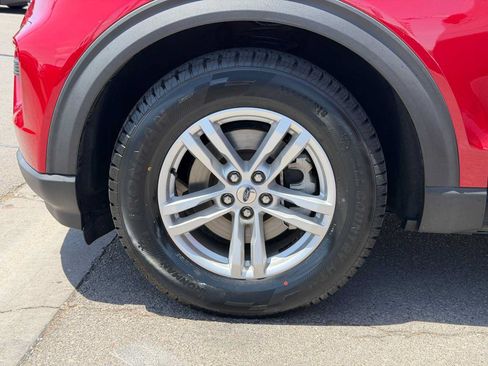 Used 2022 Ford Explorer XLT RWD image 35