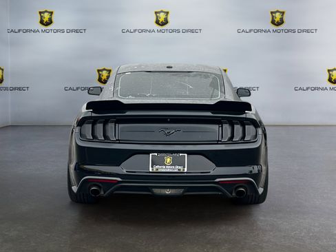 Used 2019 Ford Mustang Coupe w/ Black Accent Package RWD image 4