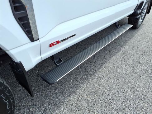 Used 2024 Ford F350 King Ranch w/ Chrome Package image 14