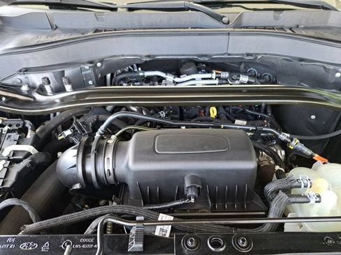 Certified 2021 Ford Explorer Limited RWD image 28