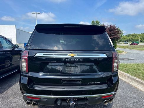 Used 2023 Chevrolet Tahoe Premier AWD/4WD image 9