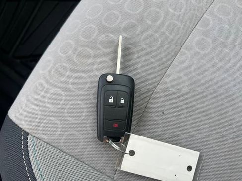 Used 2016 Chevrolet Trax LS image 25