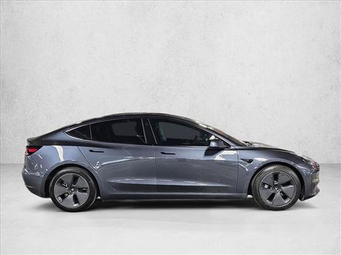 Used 2021 Tesla Model 3 Standard Range Plus RWD image 4