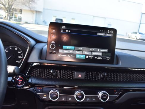 Certified 2023 Honda CR-V Sport Touring image 21