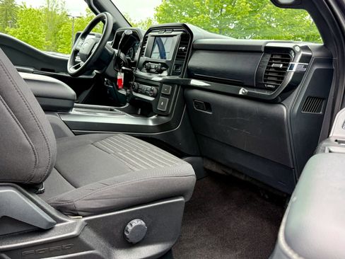 Used 2021 Ford F150 XL w/ STX Appearance Package RWD image 7