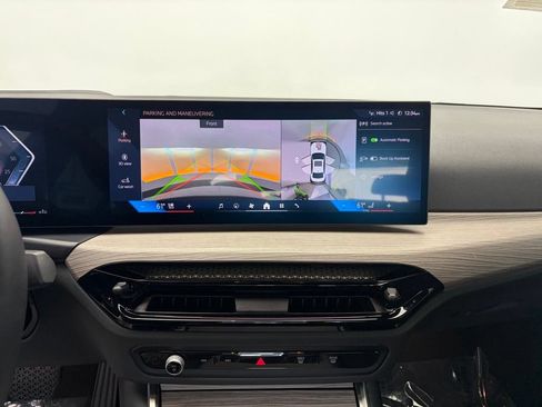 Used 2025 BMW 330i Sedan RWD image 9
