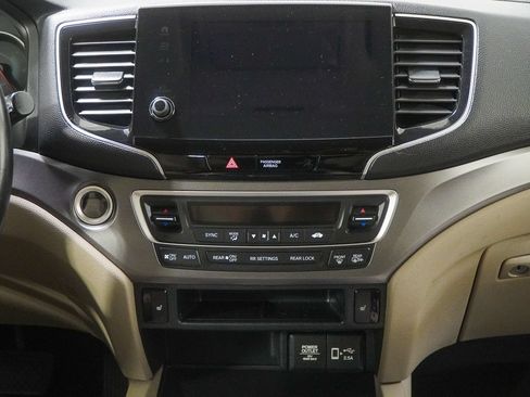 Used 2021 Honda Pilot EX-L image 25