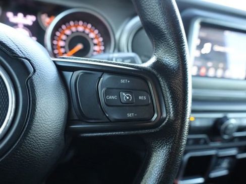 Used 2022 Jeep Wrangler Unlimited Willys image 20