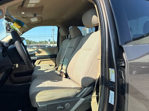 Used 2017 Ford F350 XLT w/ XLT Value Package image 12