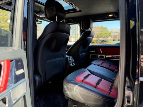 Used 2019 Mercedes-Benz G 63 AMG 4MATIC w/ Parking Package image 29