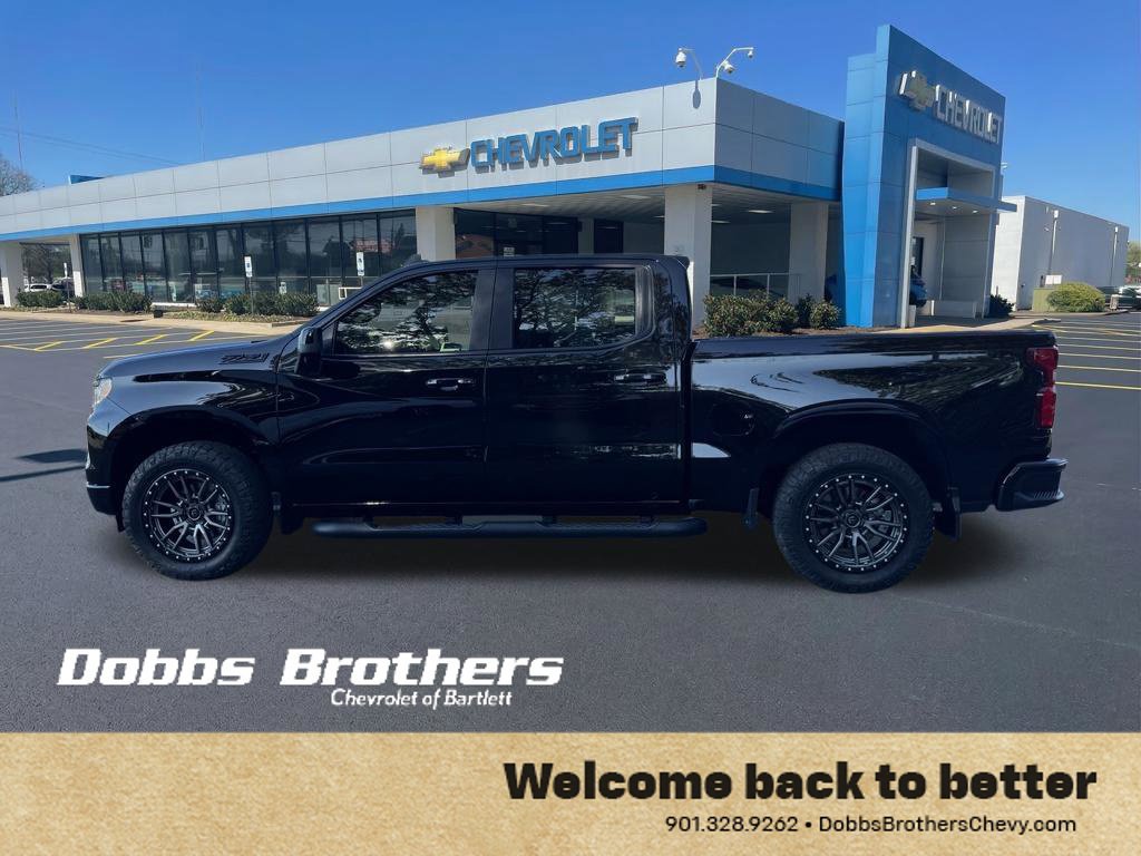 Used 2023 Chevrolet Silverado 1500 RST w/ RST All Star Premium Package AWD/4WD image 4
