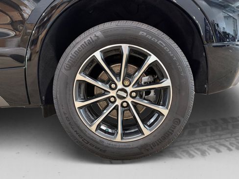 Used 2024 Cadillac XT4 Sport AWD/4WD image 52