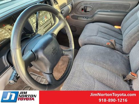 Used 1999 Chevrolet Silverado 1500 LS image 26