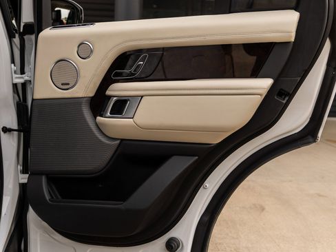 Used 2021 Land Rover Range Rover Westminster Edition image 33