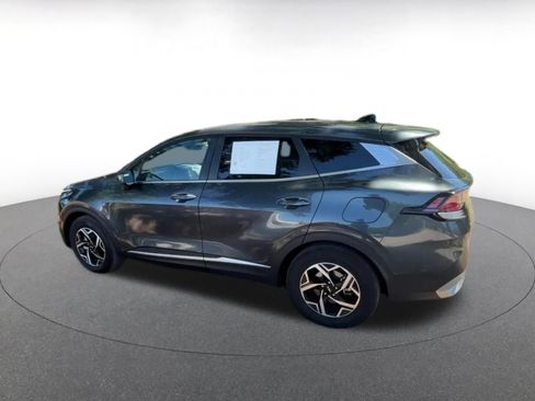 Used 2025 Kia Sportage LX FWD image 10
