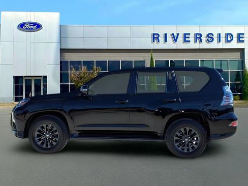 Used 2023 Lexus GX 460 Premium w/ Premium Package AWD/4WD image 4