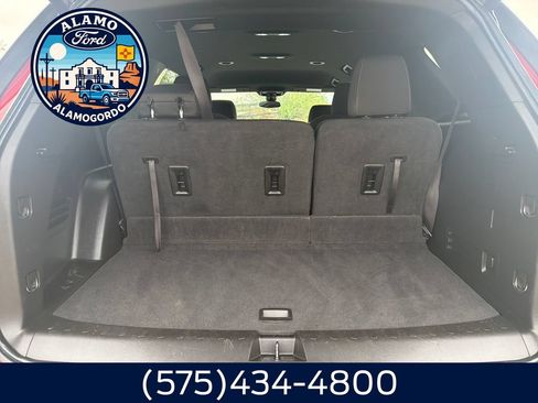 Used 2023 Chevrolet Traverse LT AWD/4WD image 21