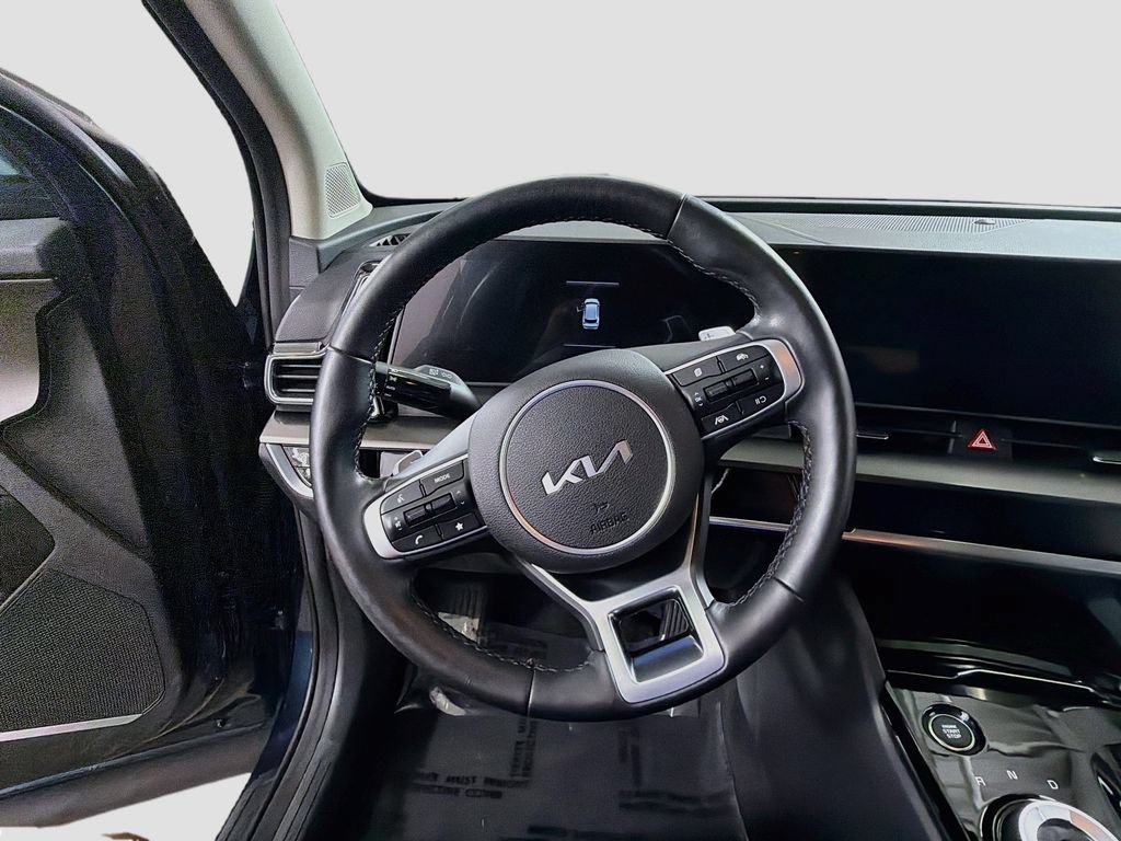 Used 2023 Kia Sportage EX AWD/4WD image 13