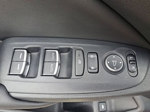 Used 2019 Honda Accord Sport image 25