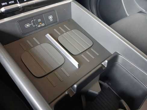Used 2026 Hyundai Santa Fe SE FWD image 22