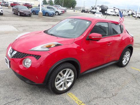 Used 2015 Nissan Juke SV w/ Technology Package AWD/4WD image 7