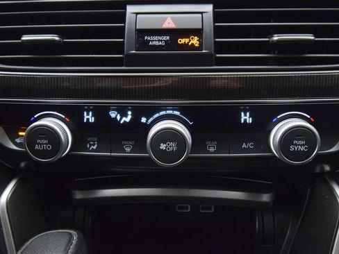 Used 2021 Honda Accord Sport image 31