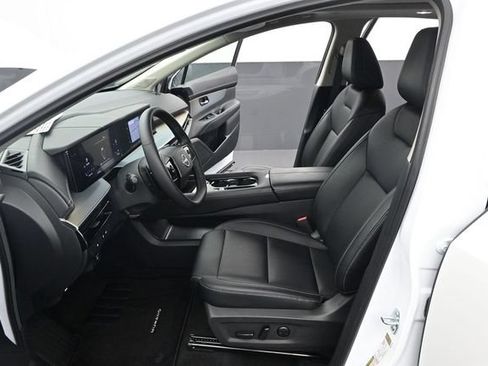Used 2025 Nissan Murano SL AWD/4WD image 13