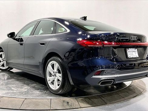 Used 2025 Audi A5 2.0T Premium w/ Convenience Package image 11