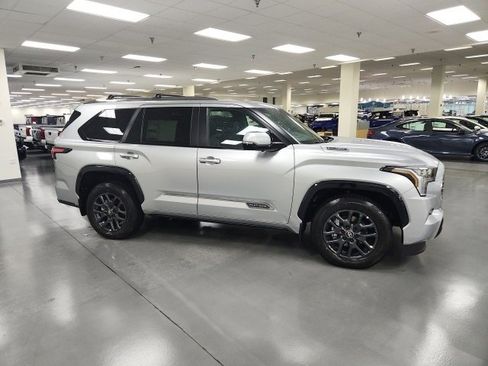 New 2026 Toyota Sequoia Platinum image 6