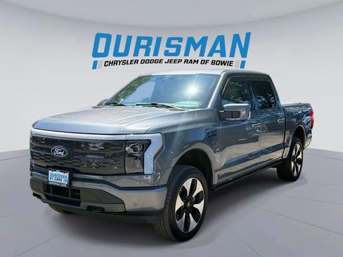 Used 2024 Ford F150 Lightning Platinum AWD/4WD image 5