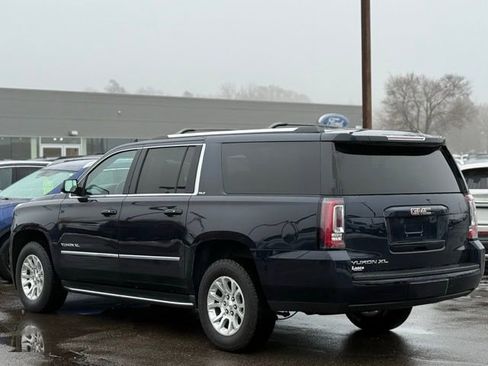 Used 2019 GMC Yukon XL SLT w/ Open Road Package image 44